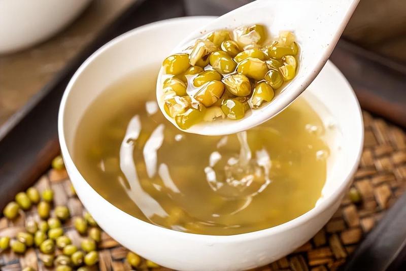  别让“吃绿豆”变成无用功：肝脏健康的真相藏在肠道里 健康养生