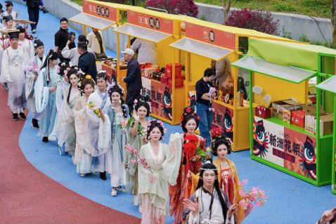  农文旅融合的技术拆解：一个八百年庙会的流量转化模型 企业服务